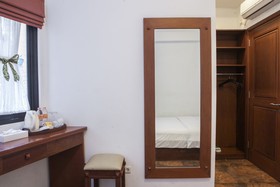 Amira Hotel by RedDoorz