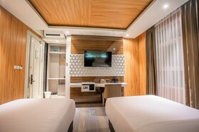 Avery de'Grand City Hotel Bandung