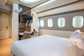 Avery de'Grand City Hotel Bandung