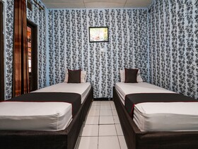 Capital O 93262 Hotel Cherish 2