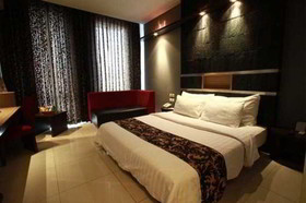 Hotel Santika PasirKaliki