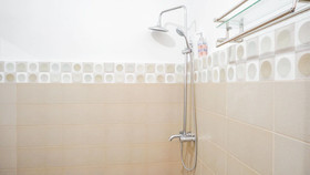 Granada Syariah Home Stay by OYO Rooms