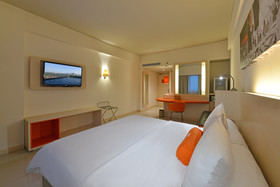 HARRIS Hotel & Convention Ciumbuleuit Bandung