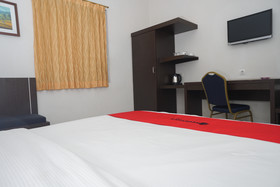 Hotel Cihampelas 3 by RedDoorz