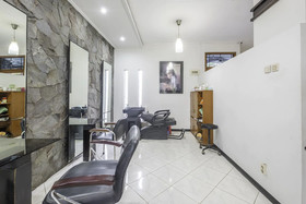 Imelda Residence by OYO Rooms