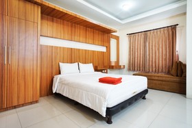 Kamarku Apartment at The Edge