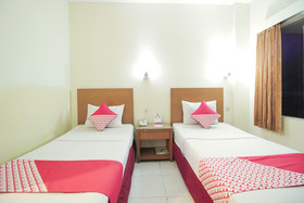 Flagship 1511 Galaxy Inn