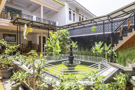 Puri Cikole Asri by OYO Rooms