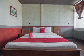 RedDoorz @ Maribaya Street