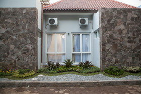 RedDoorz Plus Near Pasundan University