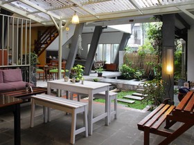 Rumah Asri Bed and Breakfast