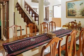 Rumah Tamu Guest House by Reddoors