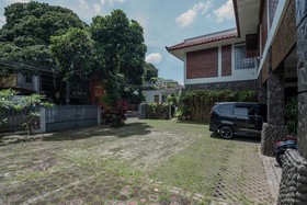 Sekar Arum Butik Guesthouse by RedDoorz