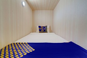 Spot On 92975 Aria Hostel Capsul