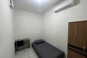 Spot On 93624 Damai 3 Guest House