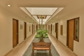 The Cherry Homes Hotel Residence