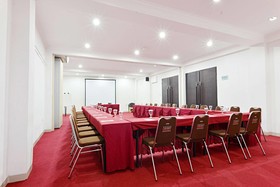 The Cherry Homes Hotel Residence by ZEN Rooms