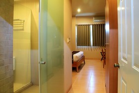 U Village Hotel & Villa by ZEN Rooms