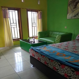 Yonanda Hotel