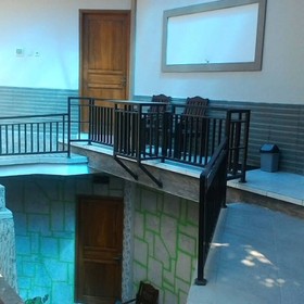 Yonanda Hotel