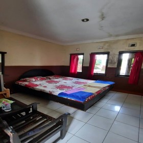 Yonanda Hotel