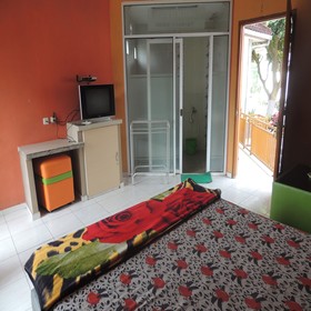 Yonanda Hotel