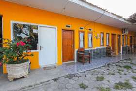 A. Yani 95 Residence by OYO Rooms