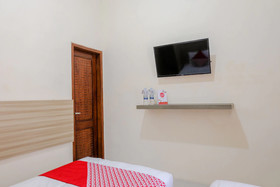 El Reyshi Family Residence by OYO Rooms