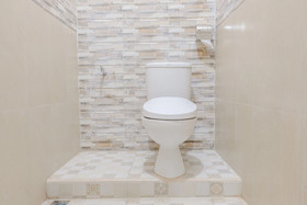 El Reyshi Family Residence by OYO Rooms