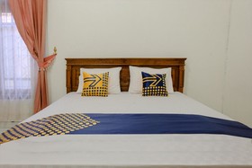 Pakis Residence by OYO Rooms