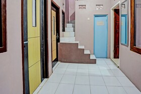 SPOT ON 92370 Sobat Ijen Homestay