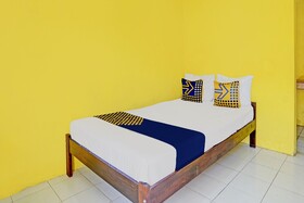 Spot On 92372 Rinda Homestay Syariah & Resto