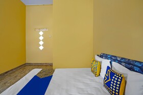 Spot On 92476 Sobat Ijen Traveller Homestay