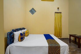 Spot On 92476 Sobat Ijen Traveller Homestay