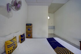 SPOT ON 92855 Griya Sandi Syariah Rogojampi