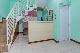 Guest House Inayah Syariah By OYO