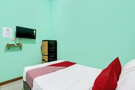 Guest House Inayah Syariah By OYO