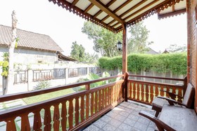 Omah Teras Bata Guesthouse