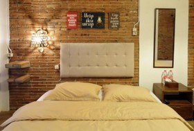 Omah Teras Bata Guesthouse