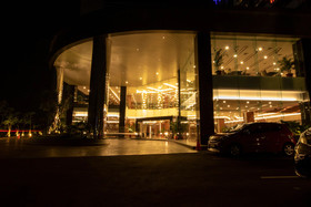 Avenzel Hotel & Convention Cibubur