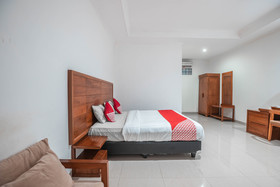 Bunga Karang Hotel By OYO Rooms