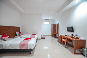Bunga Karang Hotel By OYO Rooms