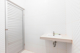 Cempaka Harapan Indah by OYO Rooms