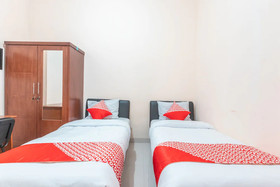 Cempaka Harapan Indah by OYO Rooms