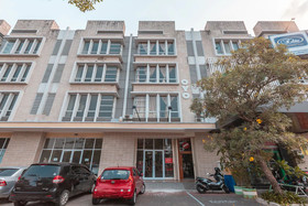 Cempaka Harapan Indah by OYO Rooms