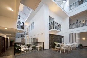 Cove Bening Boutique