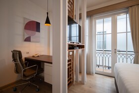 Cove Bening Boutique