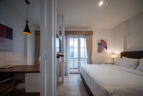 Cove Bening Boutique