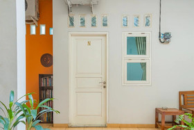 Guest House Kost and Kantin by RedDoorz