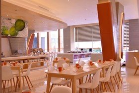 HARRIS Hotel & Conventions Bekasi